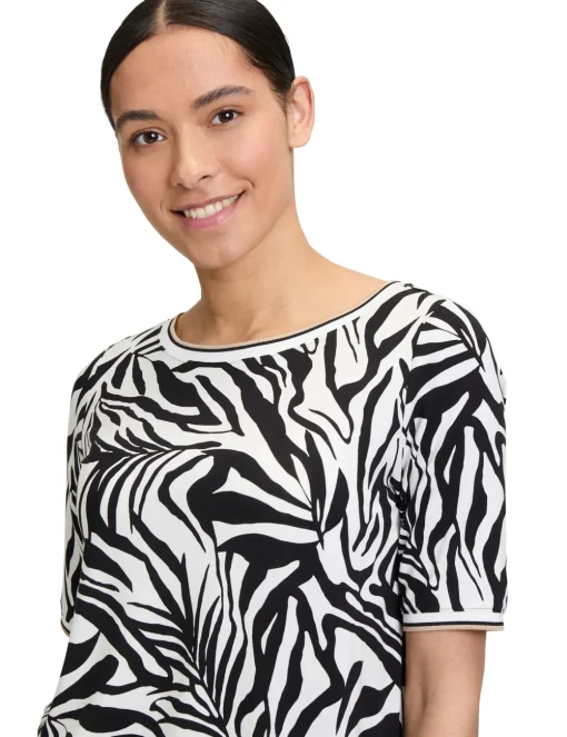 Betty Barclay t-shirts 251-24301271 Zwart Fashion
