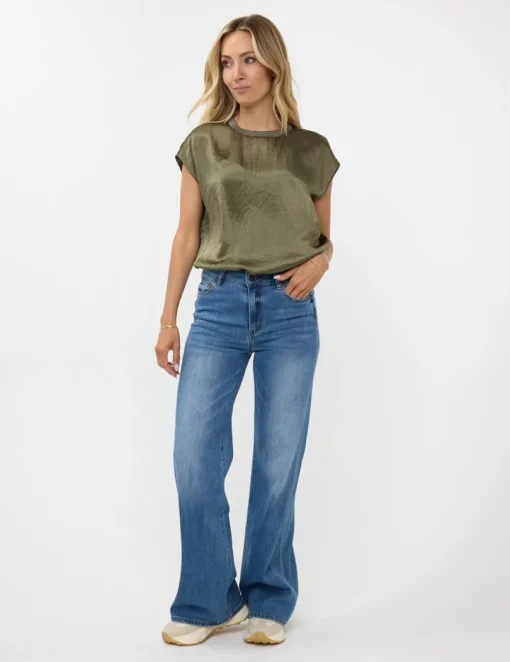 Esqualo t-shirts F24.15502 Groen Outlet