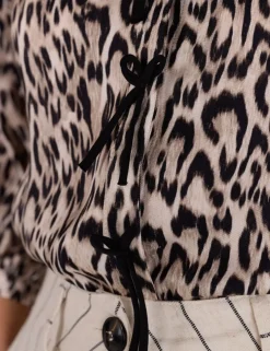 Juffrouw Jansen blouse ROBINE SS25 Khaky beige Fashion