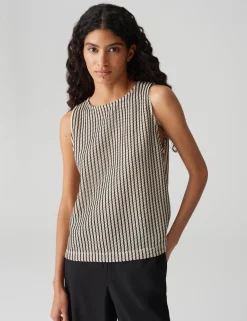 Opus t-shirts 10421413216100 Zwart Fashion